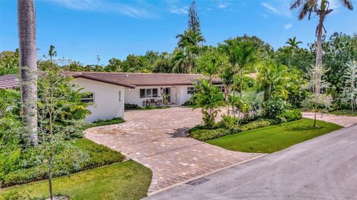 6975 Sw 107th St, Pinecrest, FL, 33156-3952 | Card Image