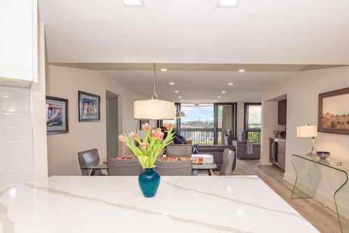 801-2400 Presidential Way, West Palm Beach, FL, 33401-1327 | Card Image