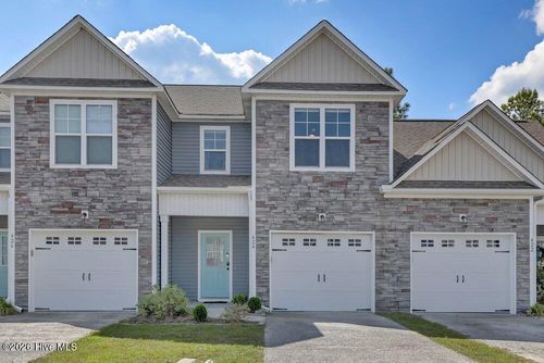 424 Guppy Loop Road, Sneads Ferry, NC, 28460 | Card Image