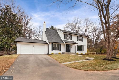 2678 Oakton Glen Dr, VIENNA, VA, 22181-5345 | Card Image