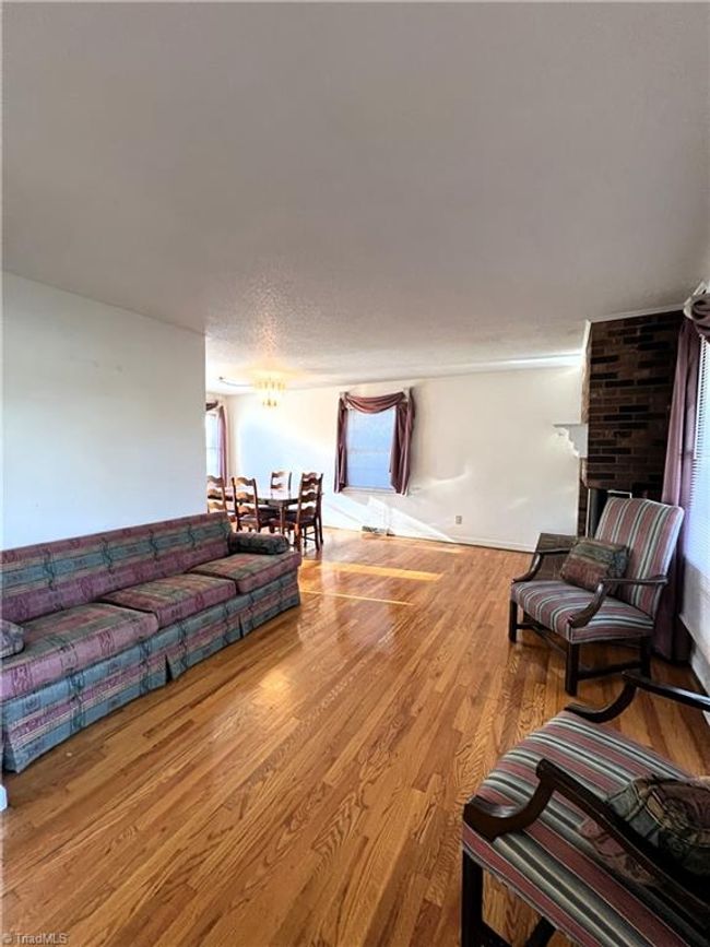 101 N Wilson St, House other with 4 bedrooms, 2 bathrooms and null parking in Madison NC | Image 12