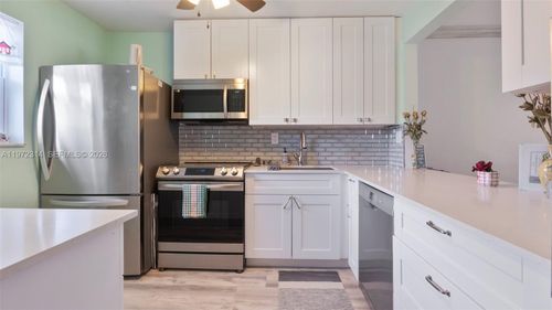 apt-202-8605 W Sample Rd, Coral Springs, FL, 33065-4445 | Card Image