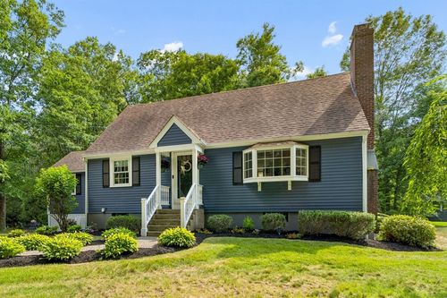 41 Rocky Ln, Medfield, MA, 02052-3305 | Card Image