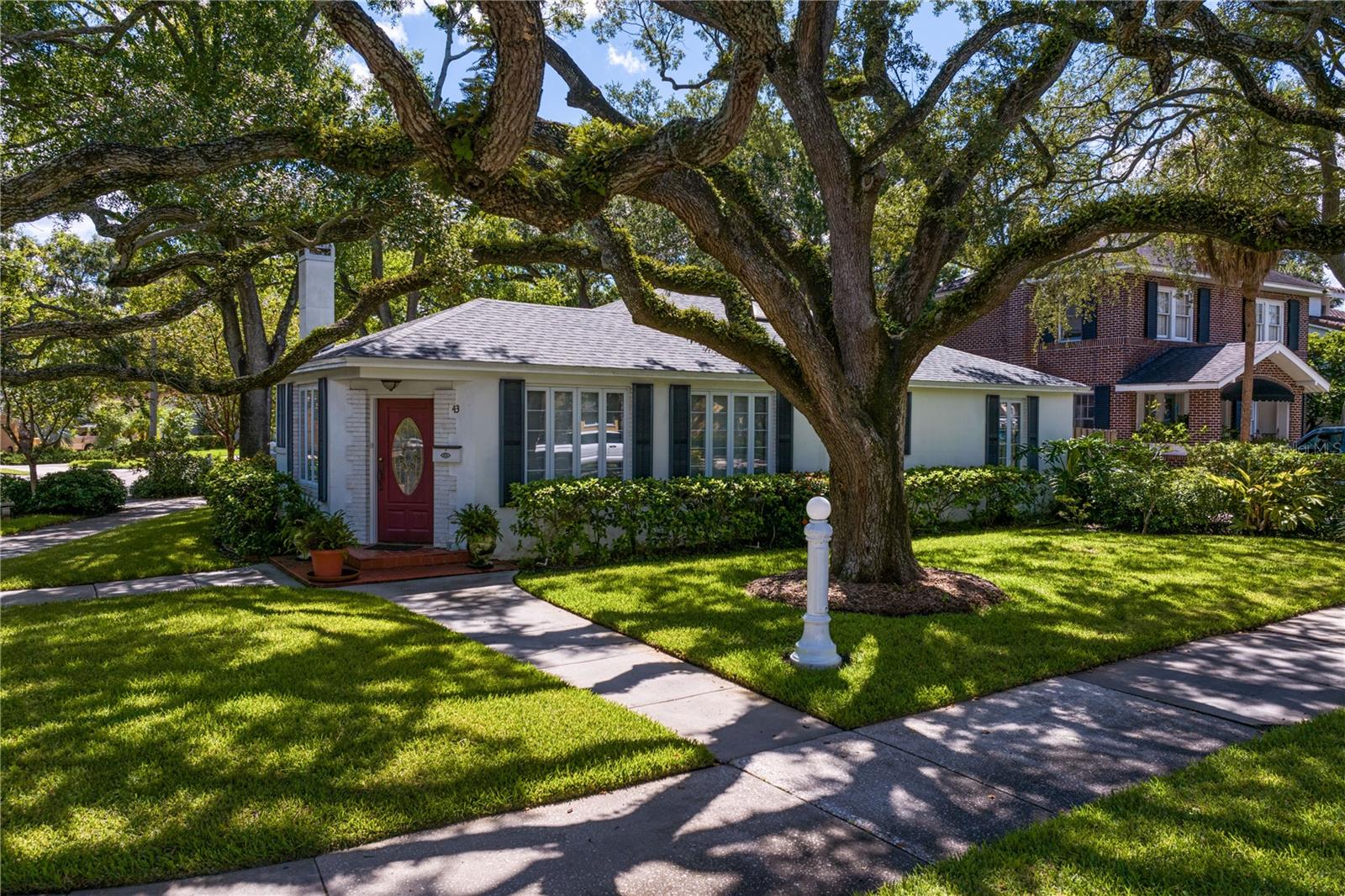 Aegean Ave, Tampa, FL 33606