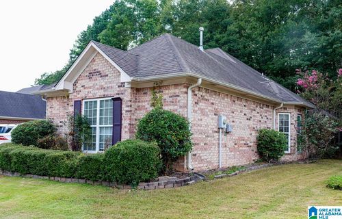 321 Chesser Plantation Ln, CHELSEA, AL, 35043-8181 | Card Image