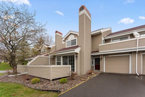 unit-f-2060 Shenandoah Ct, Plymouth, MN, 55447-6423 | Card Image