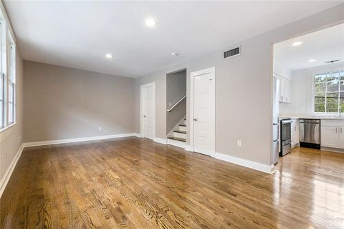 k-920 S Carrollton Ave, New Orleans, LA, 70118-1106 | Card Image