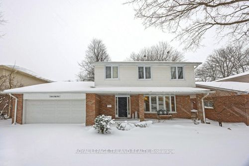 754 Cranbrook Rd, London, ON, N6K1W9 | Card Image