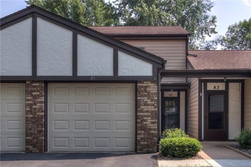 6-45 Stump Lake Rd, Chippewa Falls, WI, 54729-3813 | Card Image