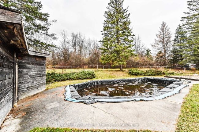 2216 Olde Base Line Rd, House other with 3 bedrooms, 2 bathrooms and 10 parking in Inglewood ON | Image 14