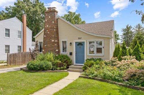 707 Richards St, Geneva, IL, 60134-1264 | Card Image