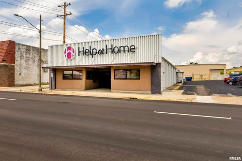 501 W Main St, Fairfield, IL, 62837-1624 | Card Image