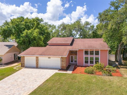 1550 Chateau Wood Dr, Clearwater, FL, 33764-2712 | Card Image