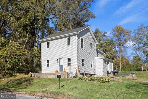843 Pleasant Grove Rd, York Haven, PA, 17370-9704 | Card Image
