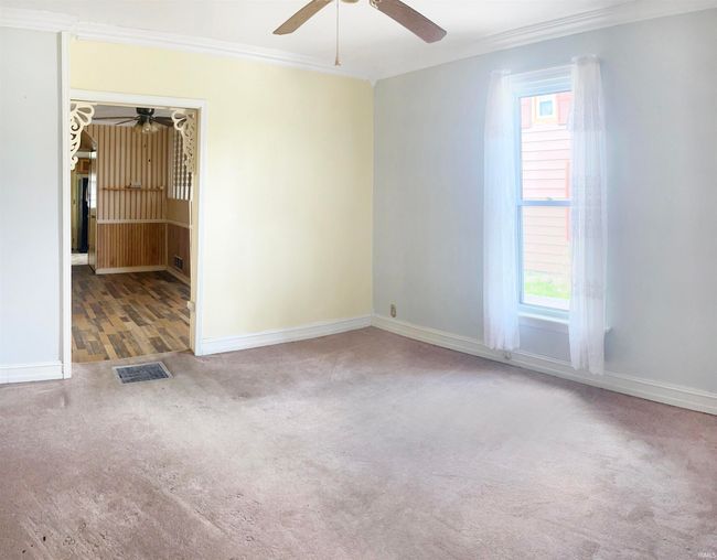 1057 Cone St, House other with 2 bedrooms, 1 bathrooms and null parking in Elkhart IN | Image 6