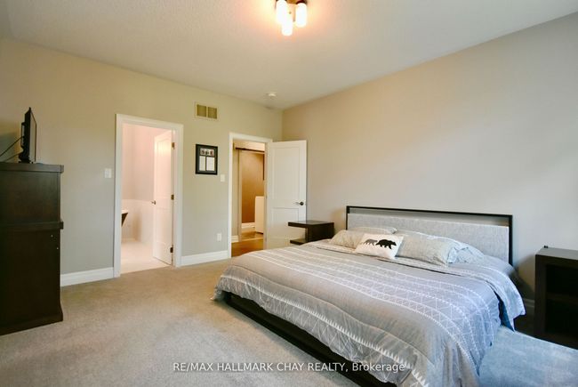 5 Kanata Crt, House other with 3 bedrooms, 2 bathrooms and 6 parking in Springwater ON | Image 28