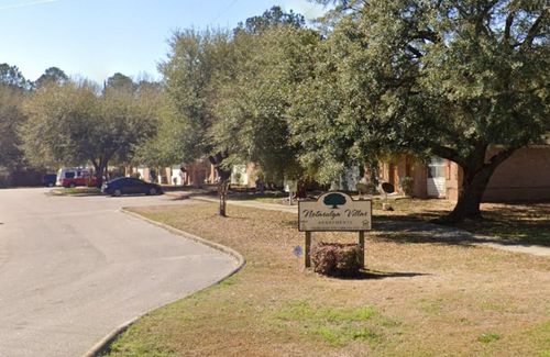 66 Gerald Robinson Dr, Notasulga, AL, 36866-2593 | Card Image