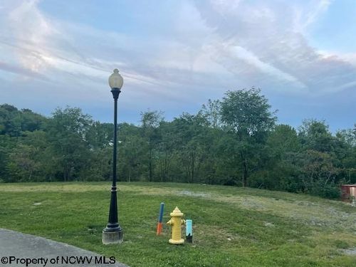 104 Legacy Dr, Morgantown, WV, 26508-4273 | Card Image