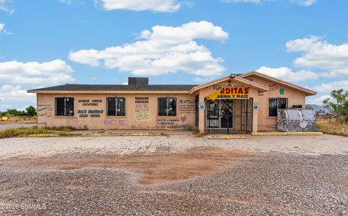661 Paloma Blanca Dr, Chaparral, NM, 88081-7824 | Card Image
