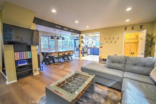 582 Rose Ln, Twin Peaks, CA, 92391 | Card Image