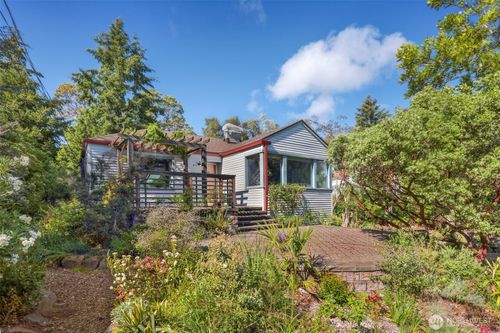 4010 Sw 106th Street, Seattle, WA, 98146 | Card Image