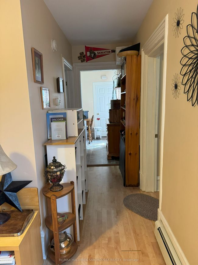 61 Russell St E, House other with 5 bedrooms, 2 bathrooms and 6 parking in Smiths Falls ON | Image 38
