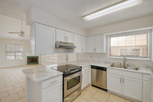 3464 Daylily Ln, Tallahassee, FL, 32308-5887 | Card Image