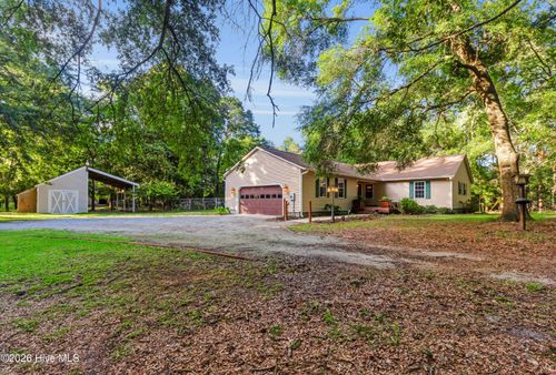 1913 Jimmys Rd, New Bern, NC, 28560-9667 | Card Image