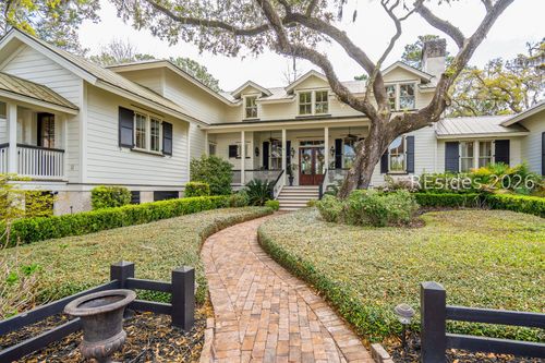 18 Carrier Blf, Bluffton, SC, 29909-7016 | Card Image