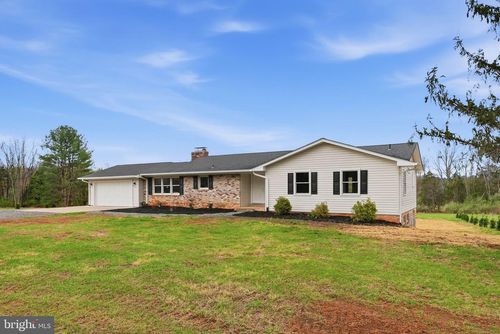 11346 Obannons Mill Rd, BOSTON, VA, 22713-4132 | Card Image