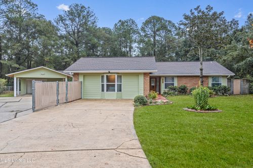 6708 Red Bud Lane, Ocean Springs, MS, 39564 | Card Image