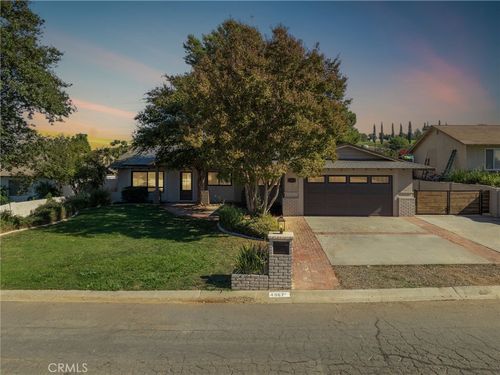 4967 Viceroy Ave, Norco, CA, 92860-1660 | Card Image