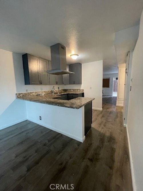 b-911 N Vineyard Ave, Ontario, CA, 91764 | Card Image