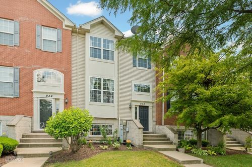 836 Lewisburg Ln, Aurora, IL, 60504-2112 | Card Image