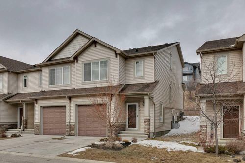 217 Sunset Point, Home with 3 bedrooms, 3 bathrooms and 2 parking in Cochrane AB | Card Image