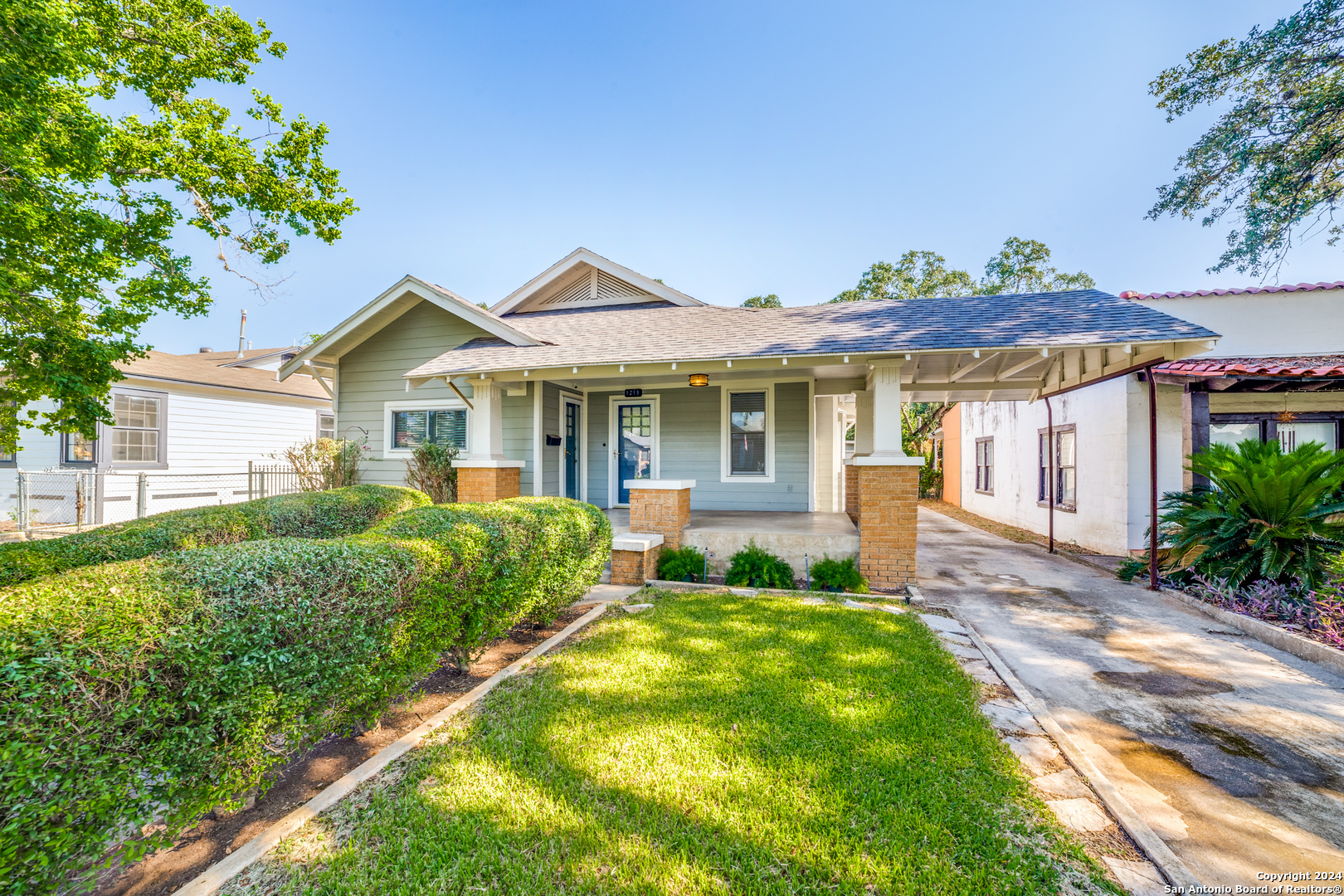 Avant Ave, San Antonio, TX 78210