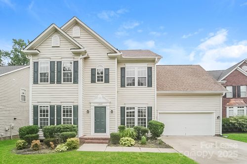 6229 Chavel Ln, Charlotte, NC, 28269-7145 | Card Image