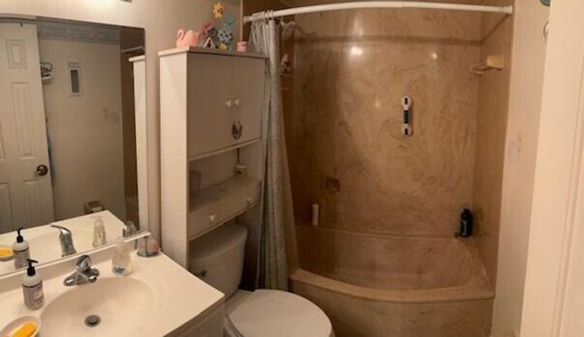 APT-403B - 162 Se Saint Lucie Blvd, Condo with 2 bedrooms, 2 bathrooms and null parking in Stuart FL | Image 38