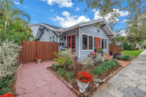 436 12th Ave Ne, ST PETERSBURG, FL, 33701-1303 | Card Image
