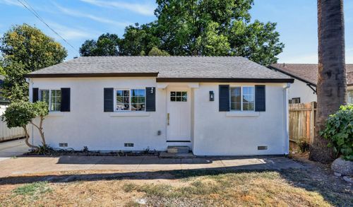4564 15th Avenue, Sacramento, CA, 95820 | Card Image
