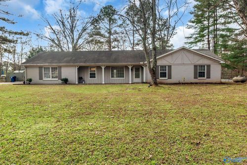 110 Independence Dr, Meridianville, AL, 35759-1023 | Card Image
