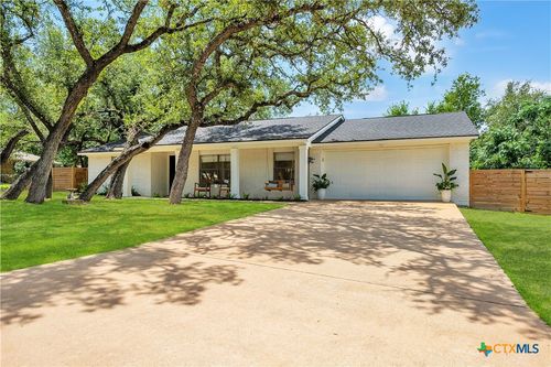 513 Santa Clara Rd, Salado, TX, 76571-5413 | Card Image