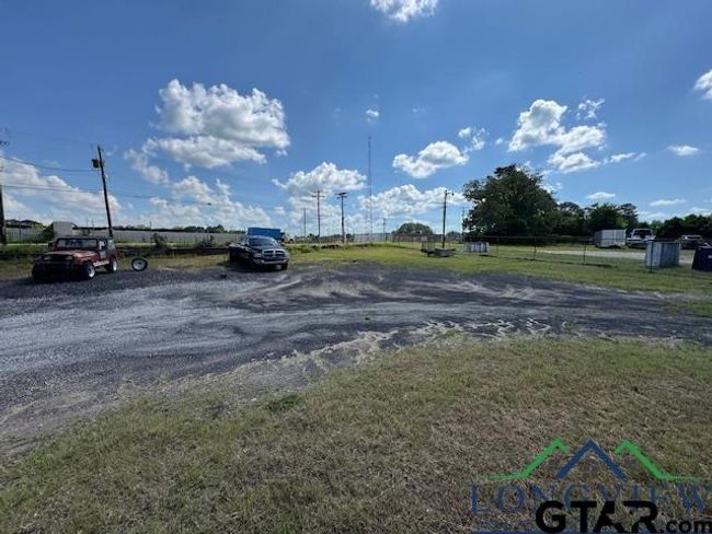 5201 W Loop 281 S, Home with 0 bedrooms, 0 bathrooms and null parking in Longview TX | Image 5