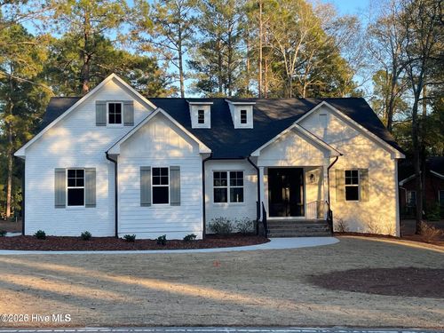 50 Saint Andrews Dr, Pinehurst, NC, 28374-8322 | Card Image