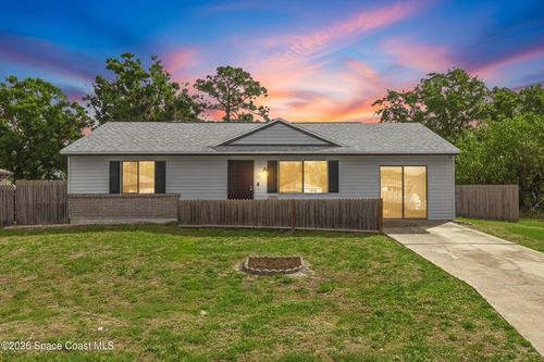 1111 Grapefruit Rd, PALM BAY, FL, 32909-4924 | Card Image