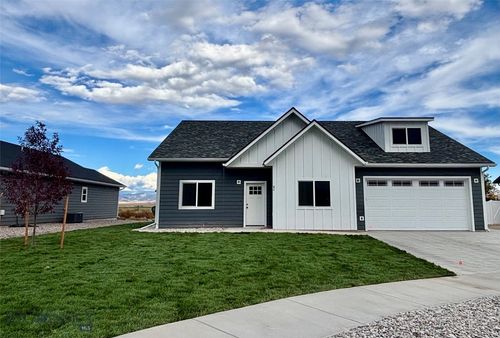 82 Thomas Way, Dillon, MT, 59725-2984 | Card Image