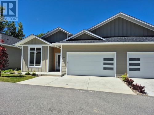 2-231 20 St Ne, Salmon Arm, BC, V1E0H3 | Card Image