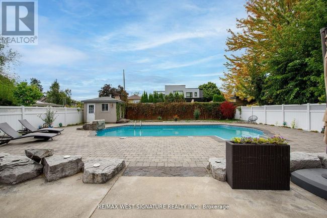12 Gosling Rd, House other with 4 bedrooms, 4 bathrooms and 5 parking in Maple ON | Image 36