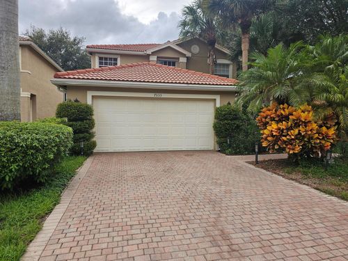 7533 Topiary Ave, Boynton Beach, FL, 33437-7538 | Card Image