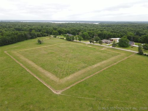 1 N 4285 Road N, Hugo, OK, 74743 | Card Image